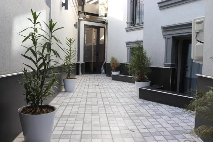 Ташкент: Bobur Hotel