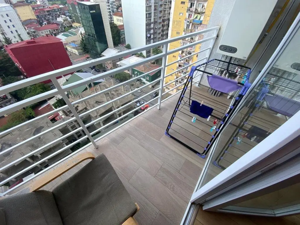 Батуми: Apartament - KAMELIA 96