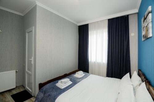 Тбилиси: Big Family Hotel