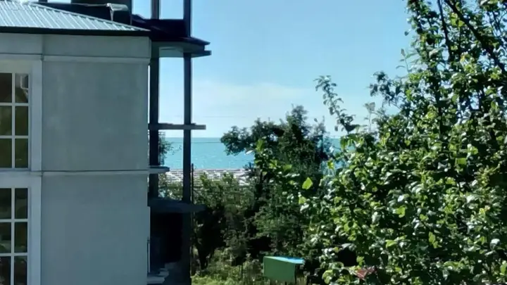 Батуми: Mari Guest House