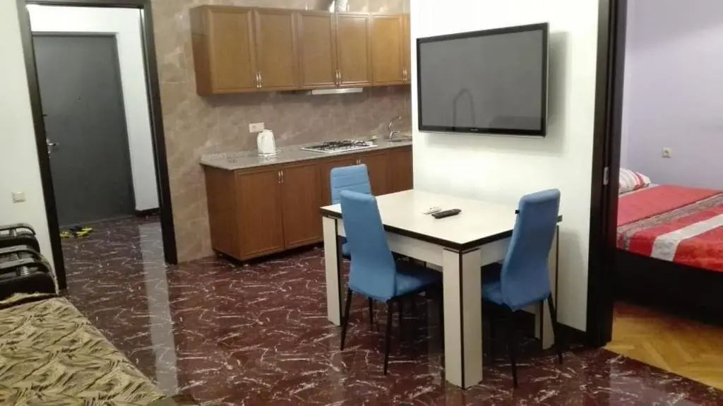 Батуми: Apartment Nona VOX