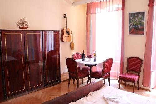 Тбилиси: K&N Guesthouse