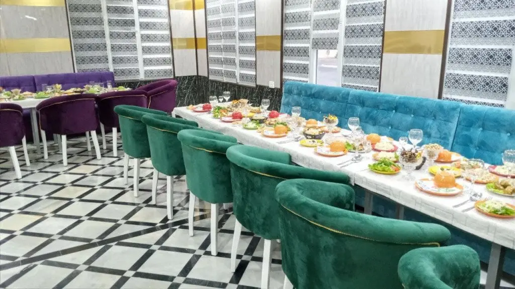 Навои: Navoiy Fayz Hotel