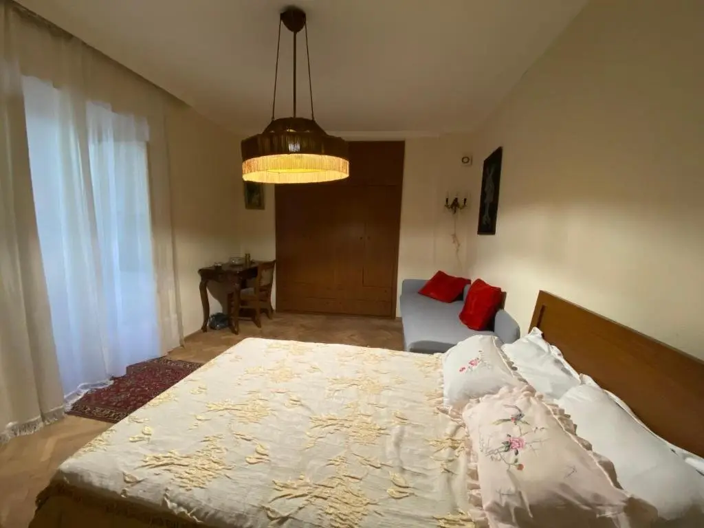 Тбилиси: cozy and center