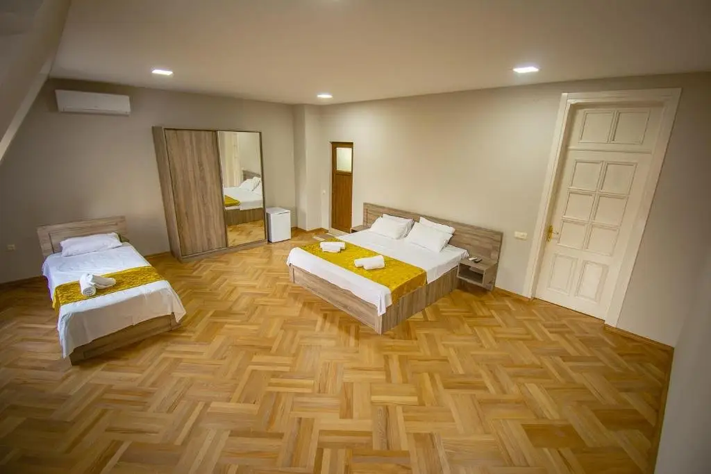 Батуми: NaNa's Guesthouse