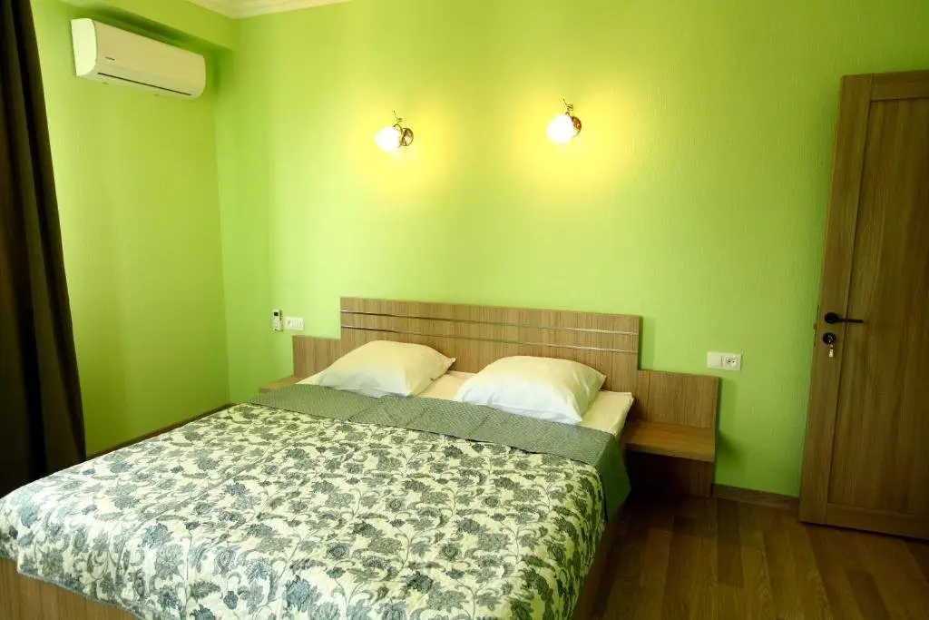Тбилиси: Irakli's rooms