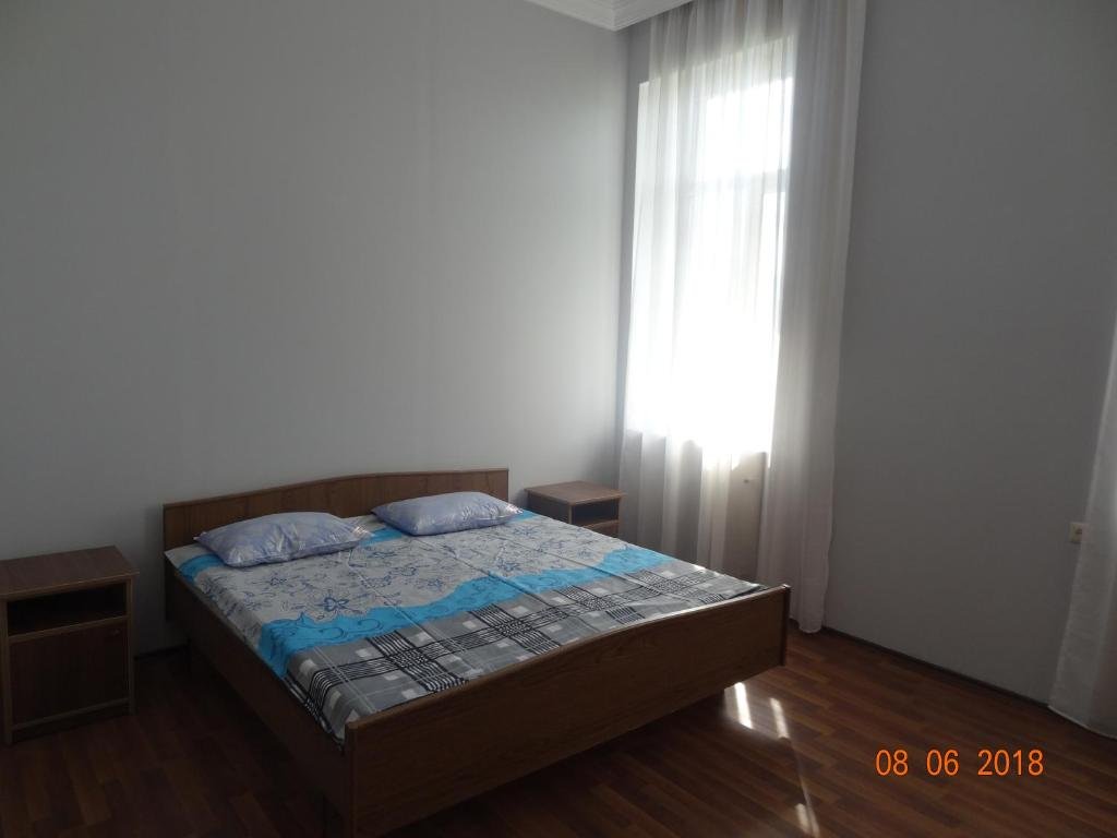 Батуми: Ilia & sofia apartaments