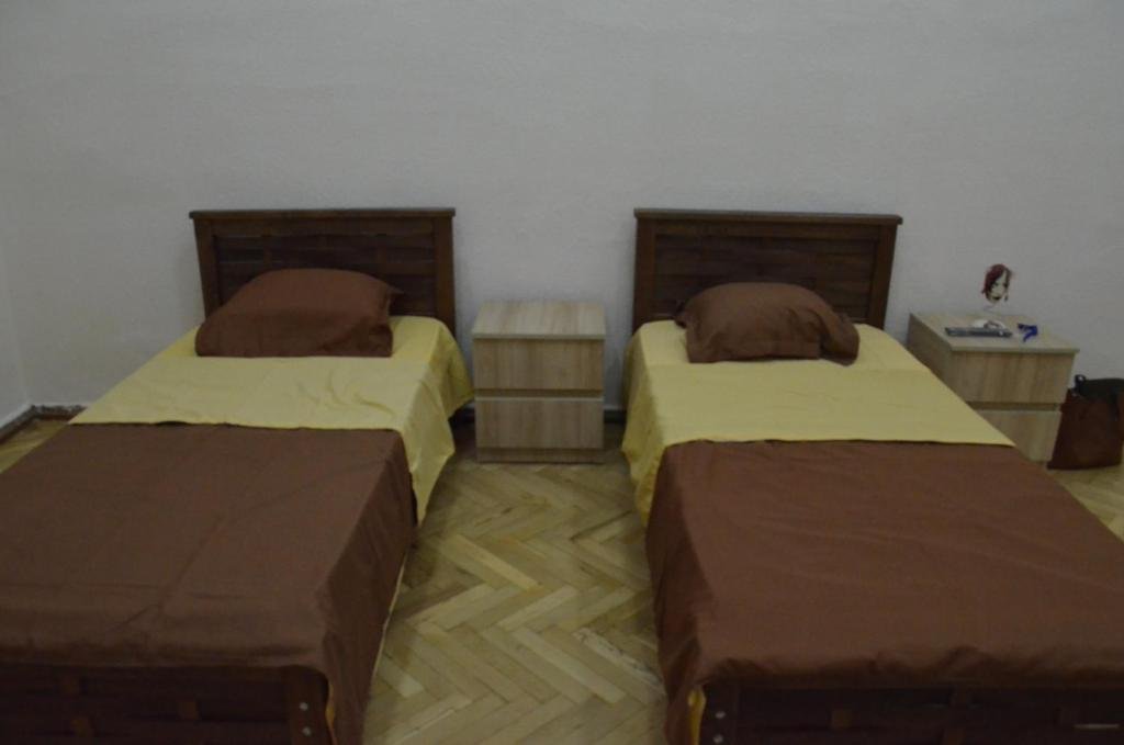 Тбилиси: Sweet Home Agmashenebeli
