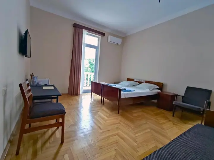 Кобулети: Guesthouse White Swan