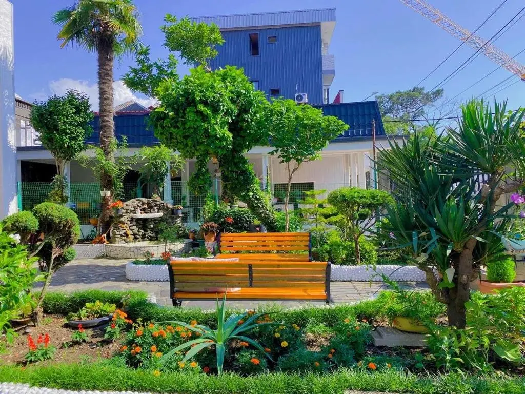 Кобулети: Villa NiNo