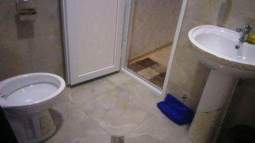 Батуми: Natia's warm house