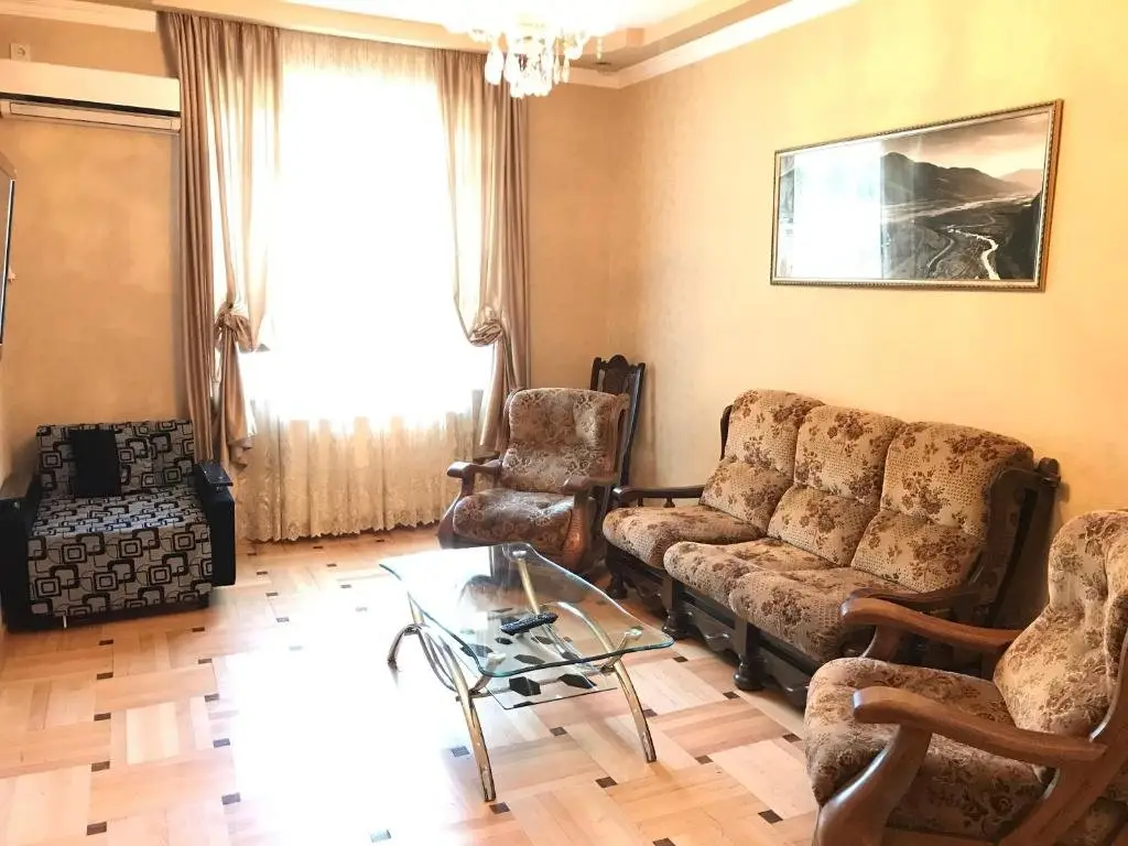 Тбилиси: IO Apartment