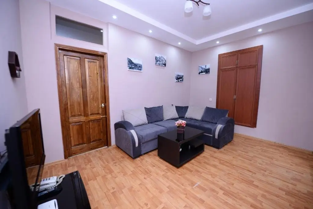 Тбилиси: Sweet Home Apartment