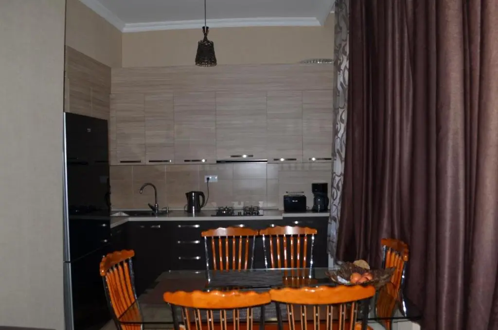 Тбилиси: Happy Home Sololaki