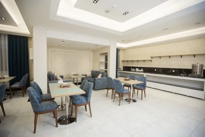 Ташкент: Muhsin Hotel