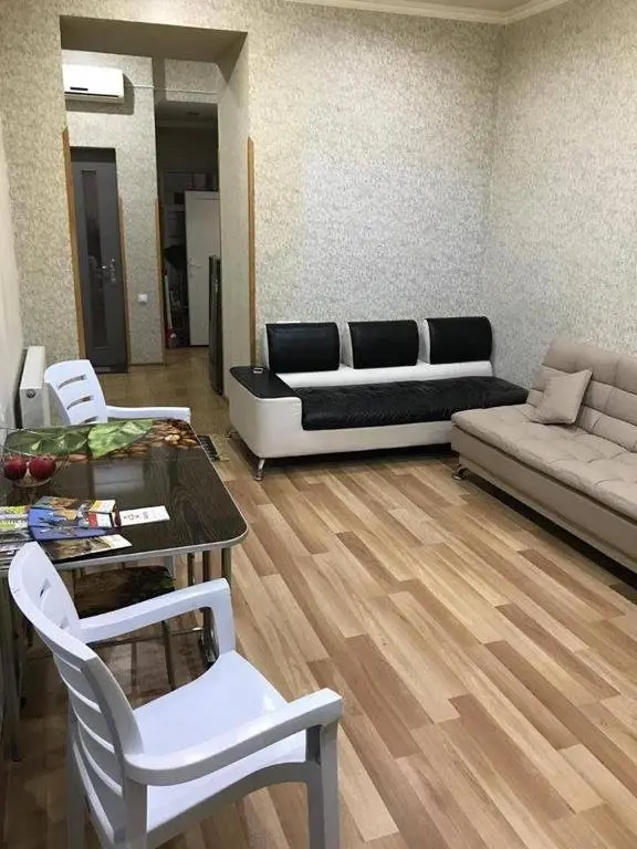 Тбилиси: Nutsa's Apartment in old Tbilisi
