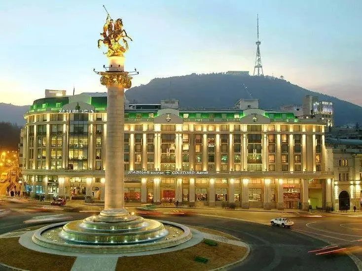 Тбилиси: Nutsa's Apartment in old Tbilisi