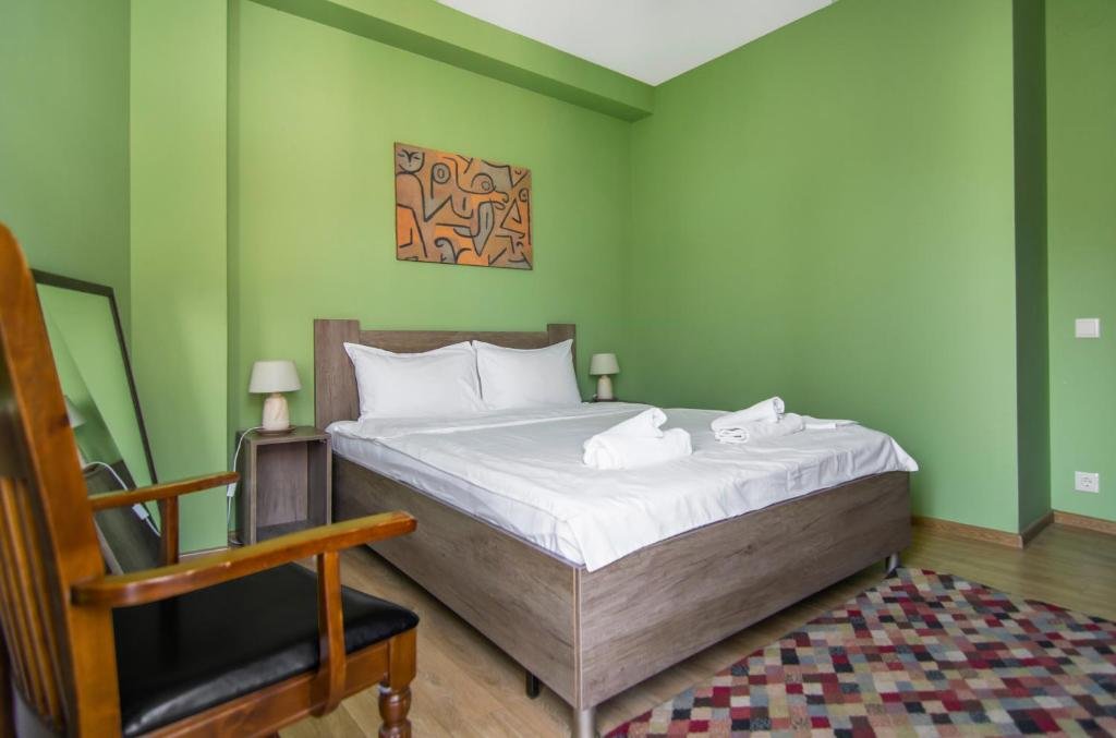 Тбилиси: Hotel Elesa Wera