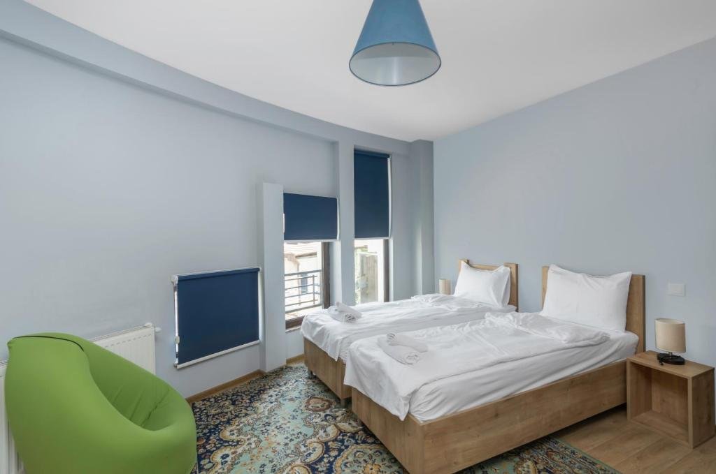 Тбилиси: Hotel Elesa Wera