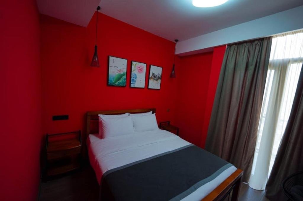 Тбилиси: Hotel Linge