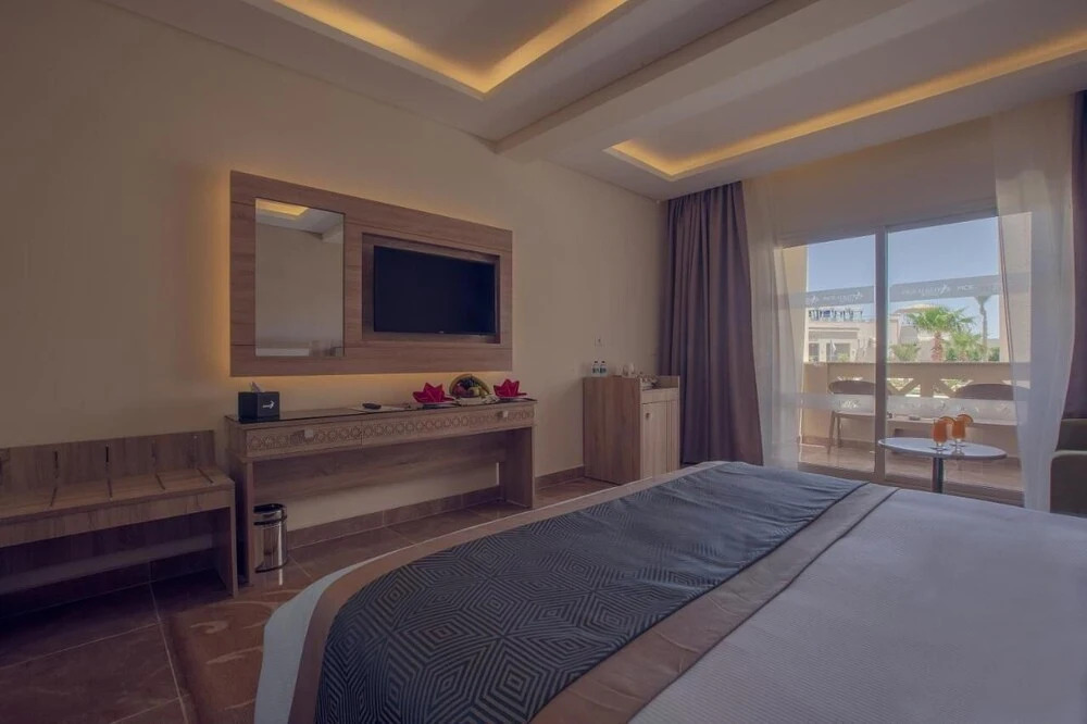Хургада: Albatros Aqua Blue Azrak VIP Package