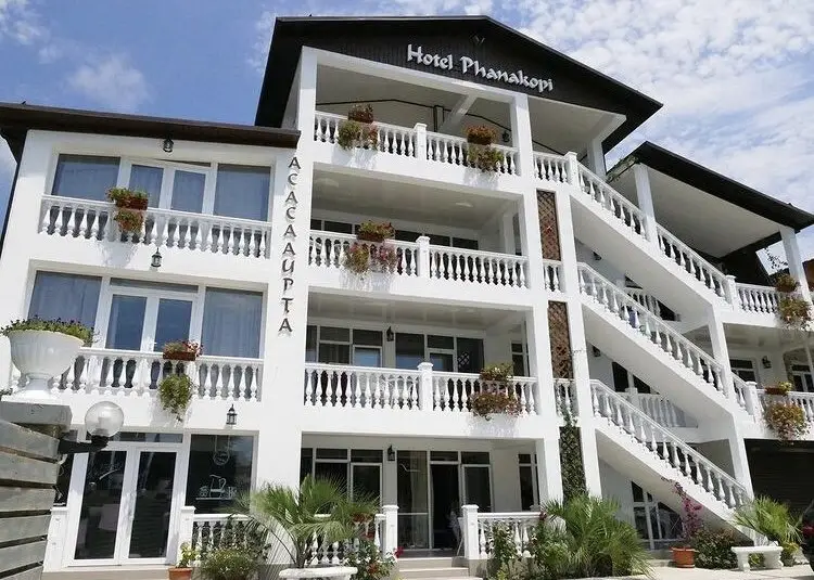 Hotel Phanakopi — фото 1
