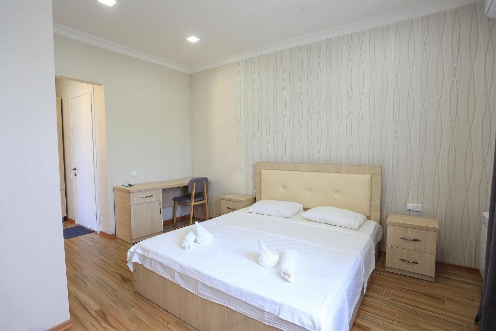 Батуми: Hotel Botanica