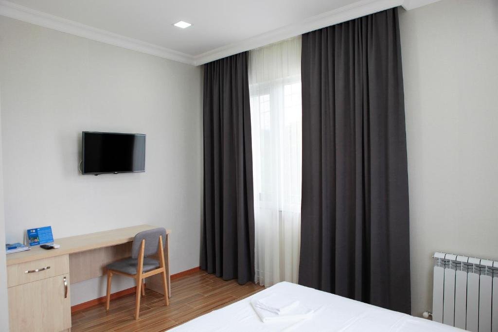 Батуми: Hotel Botanica