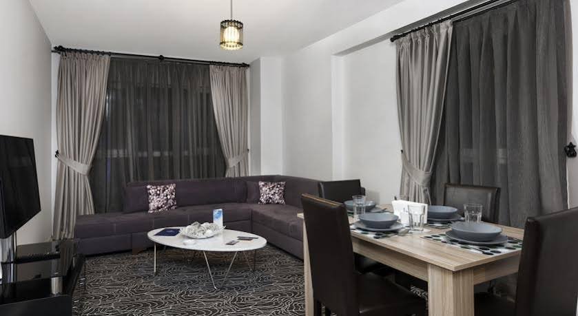 Стамбул: Manesol Hotels & Aparts Tuyap