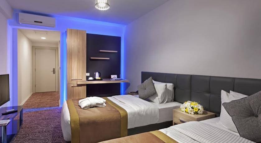Стамбул: Manesol Hotels & Aparts Tuyap