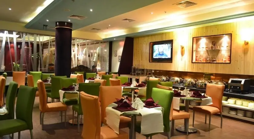 Дубай: Oyo 130 Phoenix (Ex. Phoenix Hotel Dubai)