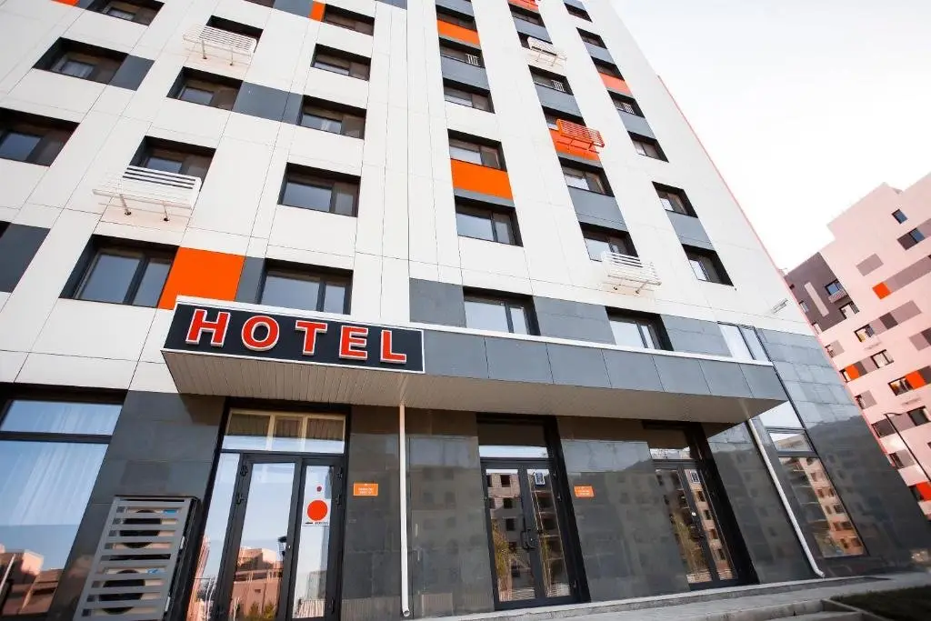 Астана: ARENA Hotel