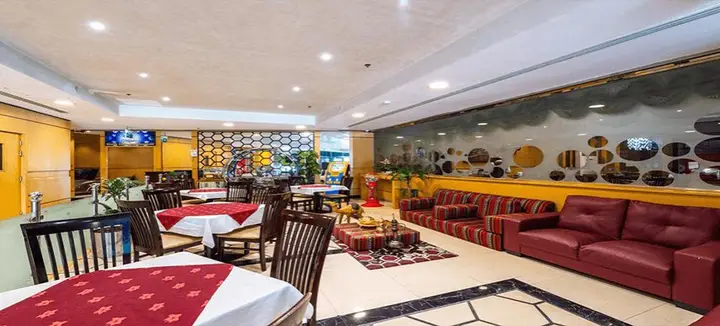 Дубай: OYO 109 Smana Hotel Al Raffa