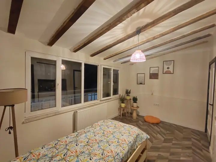 Стамбул: Апартаменты Wooden roof