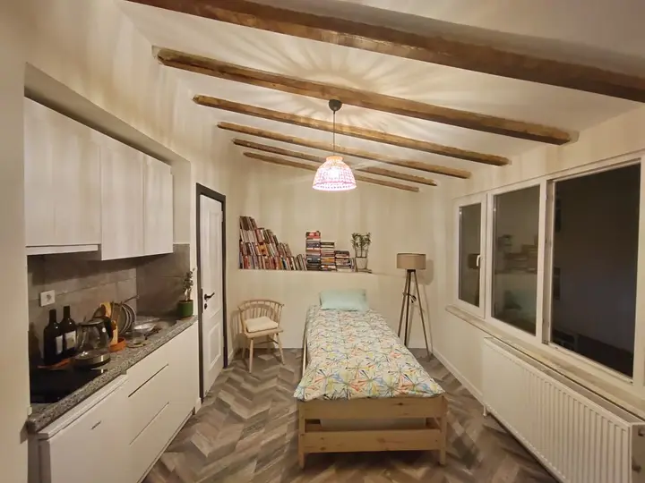 Стамбул: Апартаменты Wooden roof