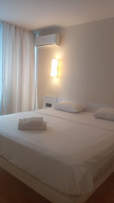 Батуми: Апартаменты Vip Apart 2 Rooms