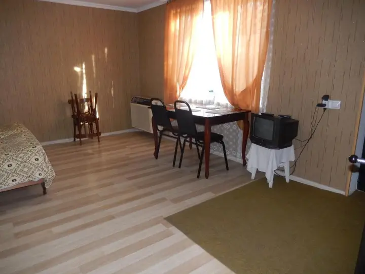 Телави: ninos house