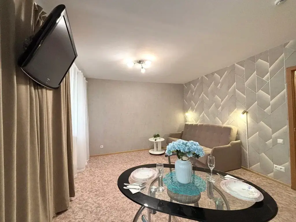 Апартаменты BestHome Двухкомнатная квартира Golden Sunshine на Волге — фото 1