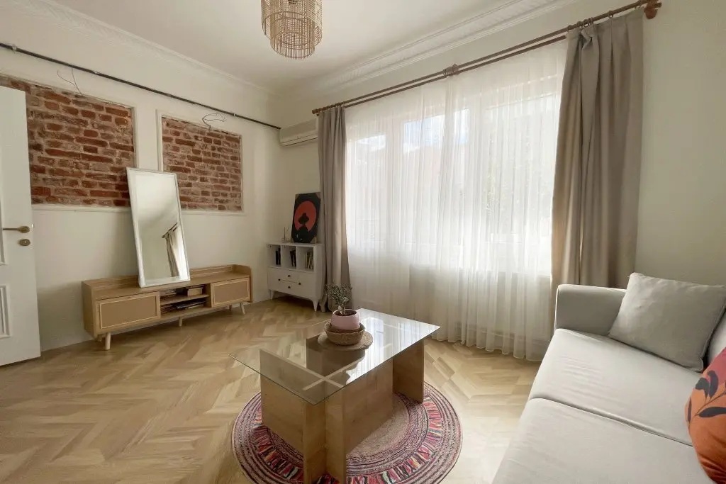 Стамбул: Апартаменты 2BR+2Bath entire apt with Balcony at central location