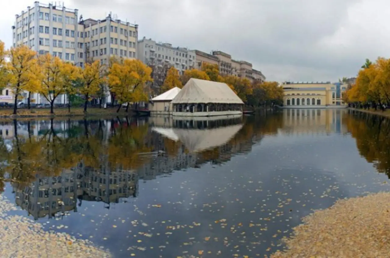 Москва: Хостел Полянка на Чистых Прудах