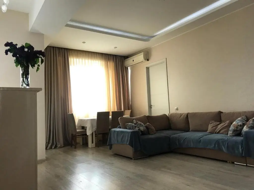 Тбилиси: apartment saburtalo