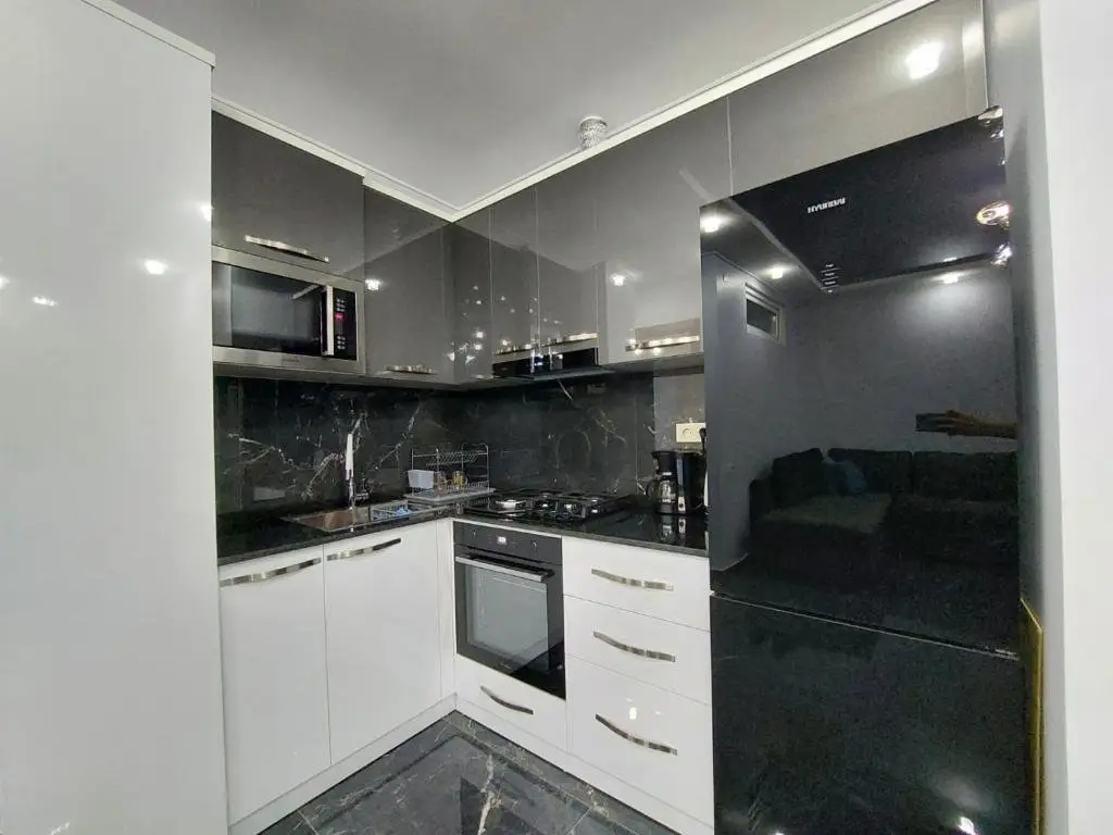 Батуми: Apartment sherif ximshiaahvilis 47 a gamziri