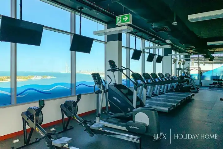 Дубай: LUX - Opulent Island Suite Burj Khalifa View 1