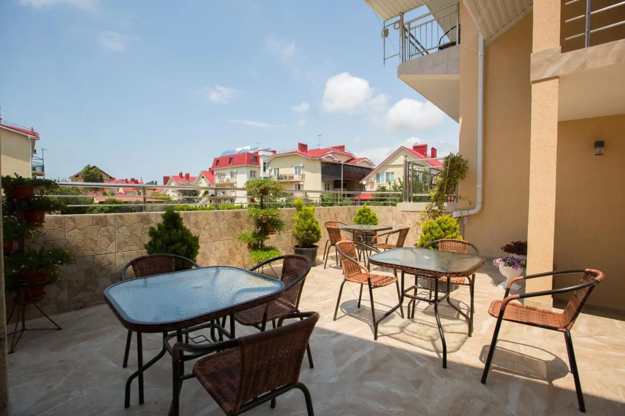 Адлер: Guest house Valentina
