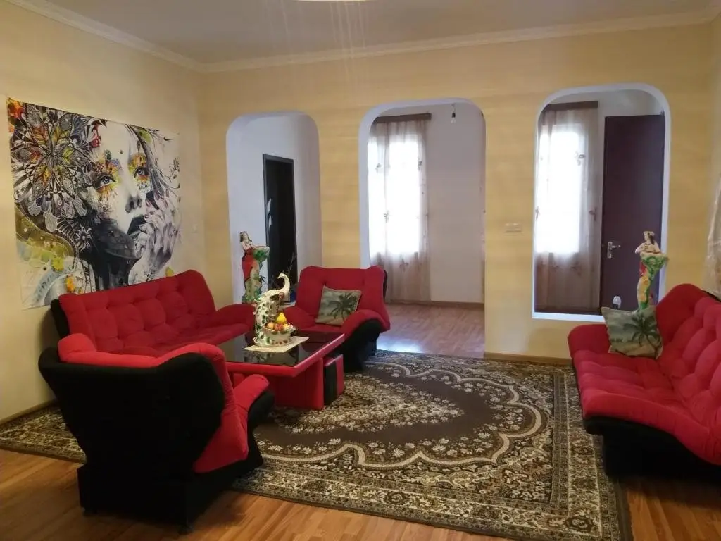 Кутаиси: Guesthouse Lady
