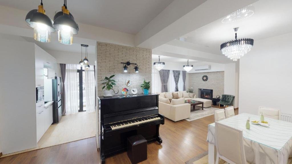 Тбилиси: 3 bedrooms mirotadze St.