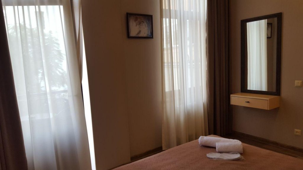 Тбилиси: Апартаменты Apartment Rustaveli 23