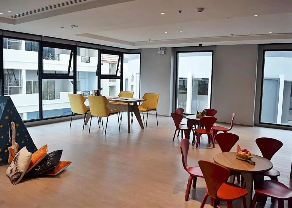 Паттайя: The Base Central Pattaya Deluxe