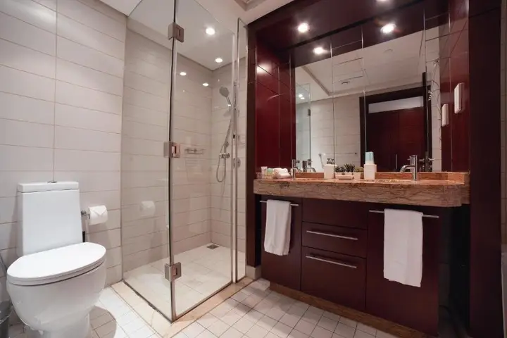 Дубай: Panoramic Burj Khalifa View 2 Bedroom Apartment, Burj Views Tower