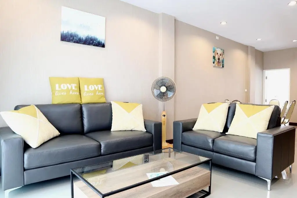 Чиангмай: Modern Townhome at the Old City